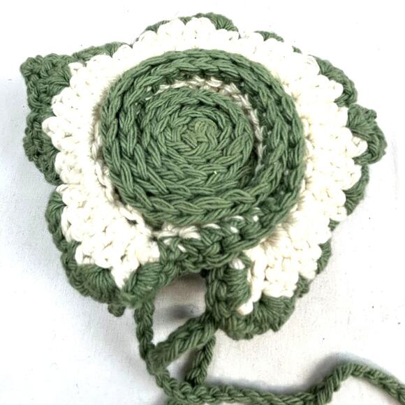 Handmade Pin Cushion Hat crochet green and white NWT USA 6 inches round - Picture 1 of 6